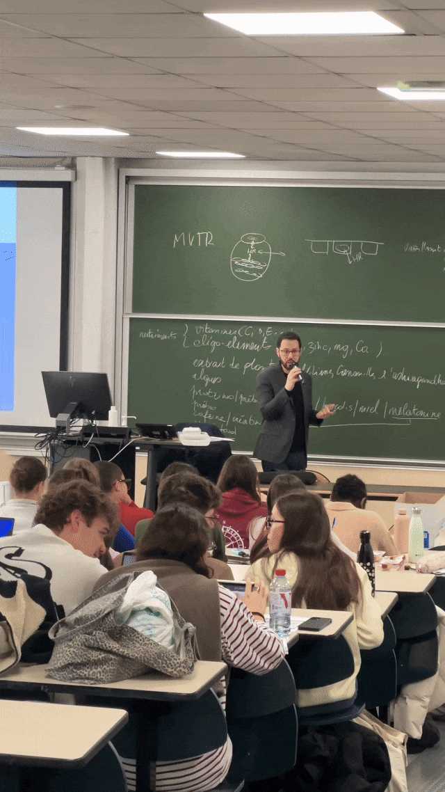 Qui est Mathieu Nutrastream biologiste biochimiste enseignant