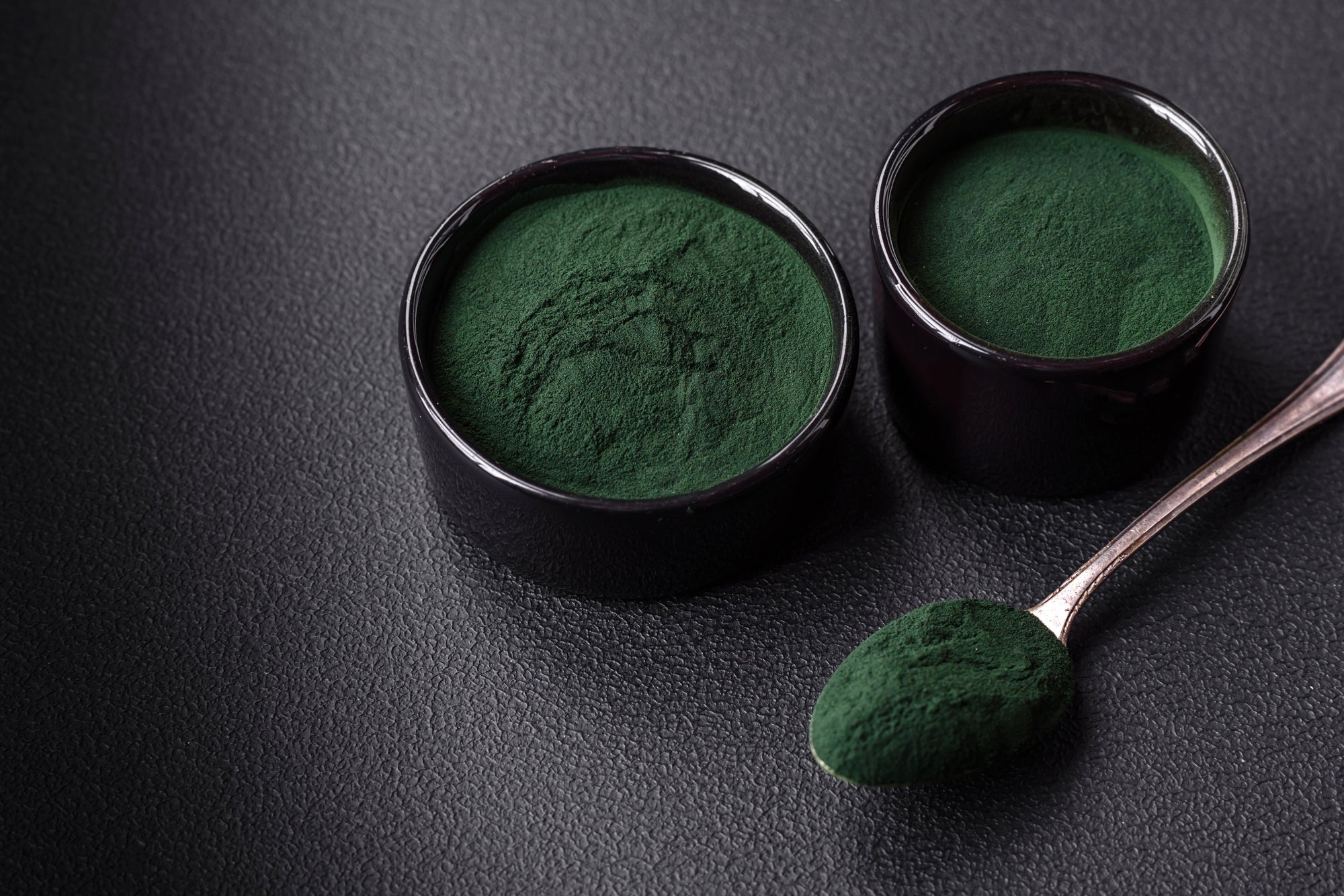 Spiruline en poudre bienfaits et posologie